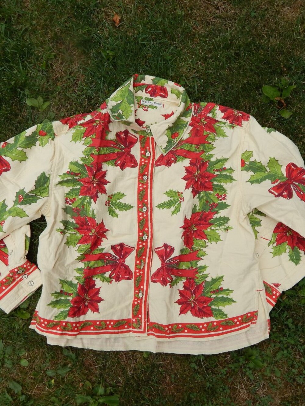 We the Free FREE PEOPLE Christmas Poinsettia Button Front Shirt Medium